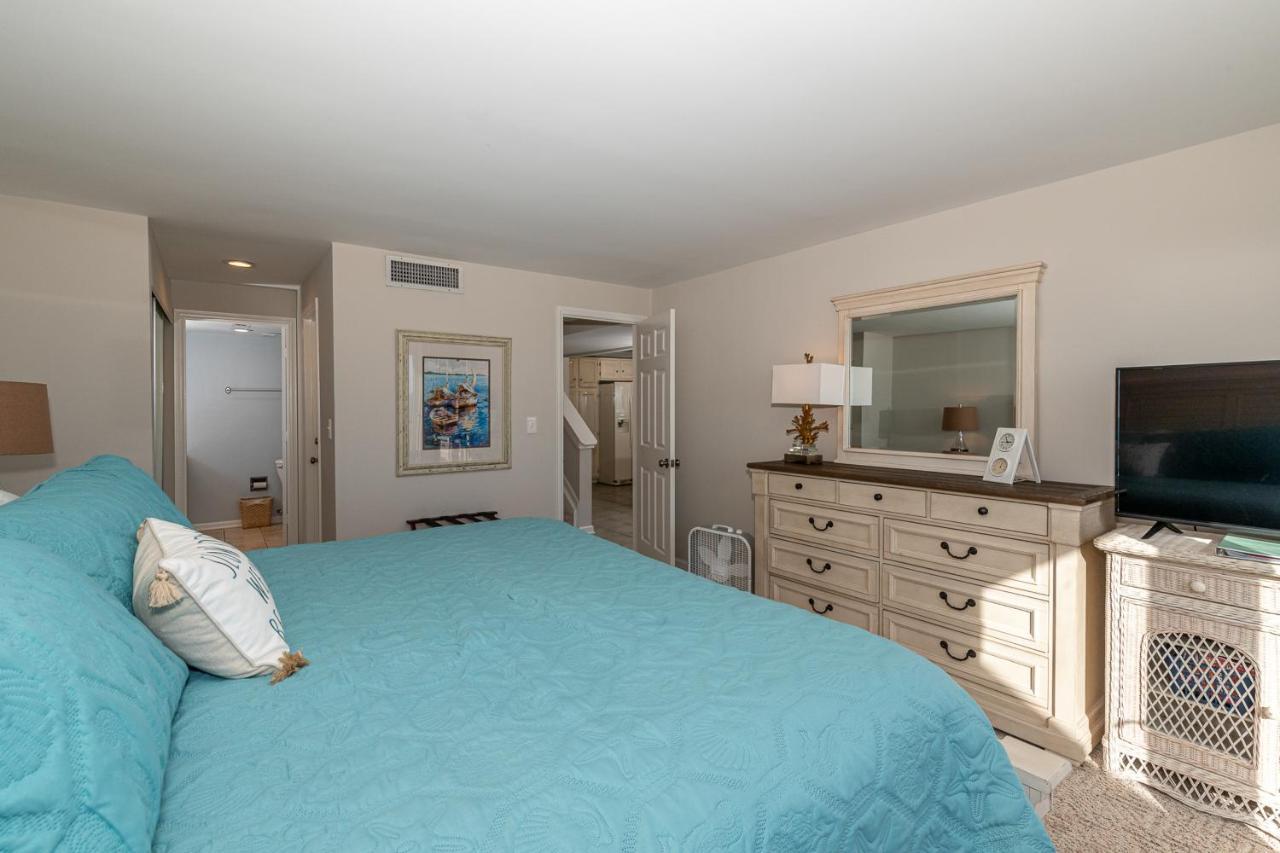 Beachwalk Pine Knoll Shores Exterior photo